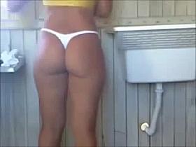 Ideal legs, fantastic gazoo