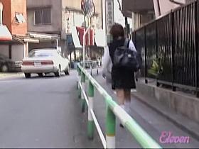 Long-haired Asian tramp gets stunned during wicked sharking attack