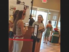 Teen girl's ass is a pure masterpiece