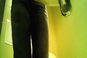 Spying on women peeing in the restaurant WC