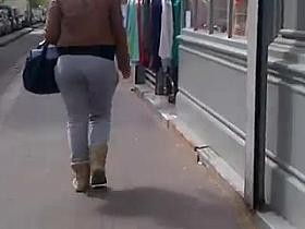 Beurette au gros cul