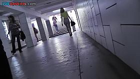 Actually fabulous subway upskirt