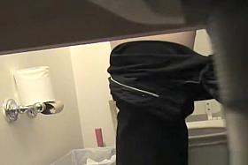 Peeing at US party 1