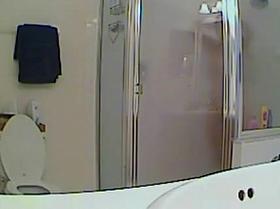 Hidden Spy Cam films unsuspecting victim