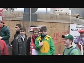 Public sex at a costume street parade with his girlfriend