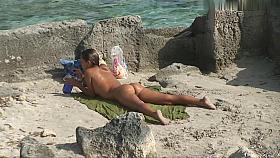 Voyeur HD Beach Video N 195