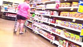 BBW Posing With Her Ass Up Grabbing Ankles