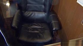 Japanese ho pees herself