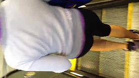 Nice fat Mexican booty in spandex