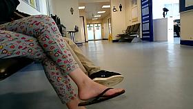 Candid asian teen girl dangling flip flops, sexy teen soles