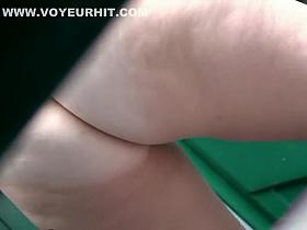 Close look at tiny pissing pussy