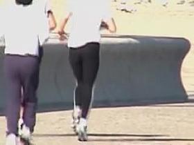 A group of candid babes running and shaking their butts 03zc