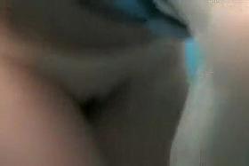 2 Girls in Beach Cabin