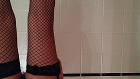 open chroach upskirt