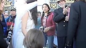 Jimmy's naked wedding is really popular in America