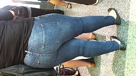 bbW waiting for the ferry 3