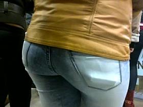 Argentina Top ass 35