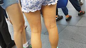 Bare Candid Legs - BCL#061