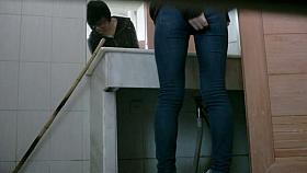 Amateur japanese brunette hidden pis cam