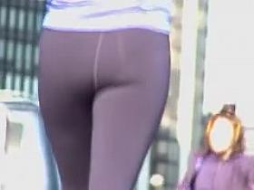 Amateur teen is running and shaking her candid ass 01y