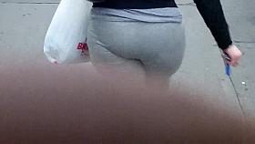 Nice vpl booty in grey sweats