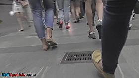 Hot g-string of a sexy chick seen in free upskirt video