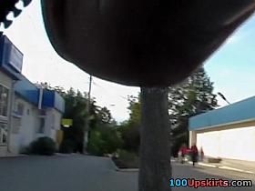 Crammer checkered upskirt