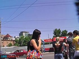 How to make upskirt vids on bus stops