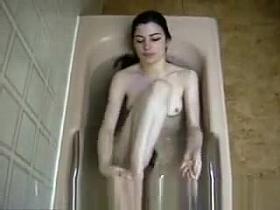 Hairy Wife in tub