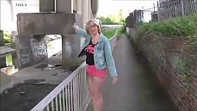 a hot wife flasher and mast outside 354aa