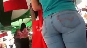 WOULD LOVE TO FUCK THIS MILF!!!