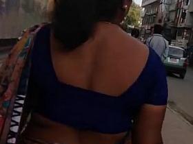 big ass marwadi aunty walking