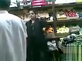 Banging the female customer in the Turkish store