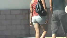 Candid Older Wazoo three