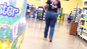 Thick Assed Blonde In Levi's PT1.