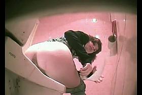 Babe uncovered ass with hairy slit on toilet voyeur cam