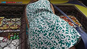 Accidental upskirt action with hot babe in high heels