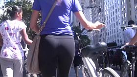 Black Tights in SloMo