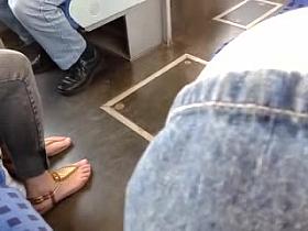 Public Feet 41