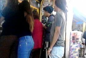 Nalgoncitas en jeans