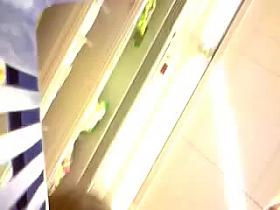 sous les jupes supermarket 2