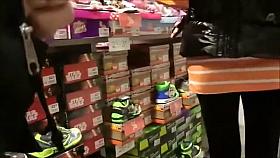 Shop flash and public sex play