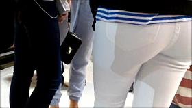 4 COLLEGE YOUNG GIRLS TIGHT ASSES IN JEANS HIDDEN CAM