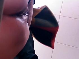 Horny teens caught in the park