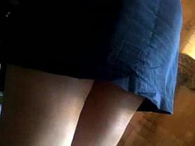 Essais d'upskirt