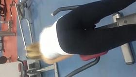 spandex at gym