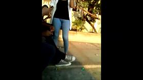 Chica marcando Cameltoe