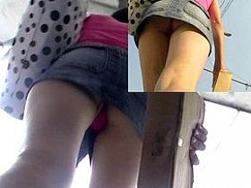 Open air jean skirt clip