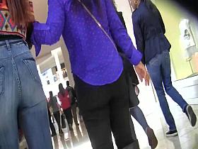 Ass Shoping at the Mall 2
