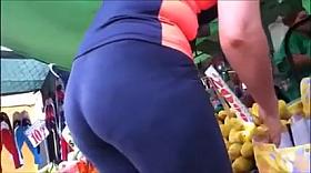 MILF AT THE FRUIT STAND